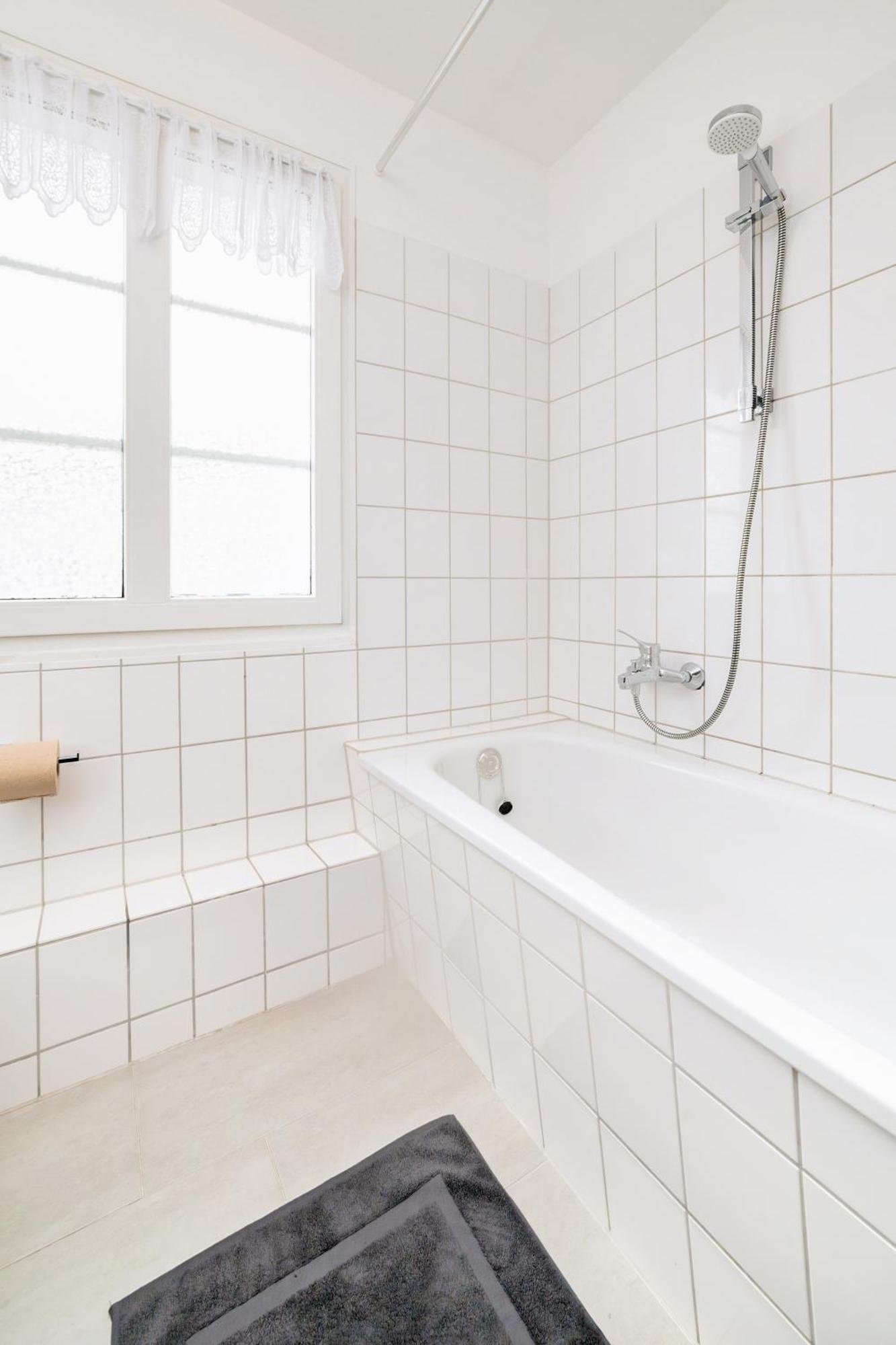 Smart Home - Wuppertal - Perfect For 6 Guests - Central - Netflix - Schwebebahn - Free Parking Zone Eksteriør bilde