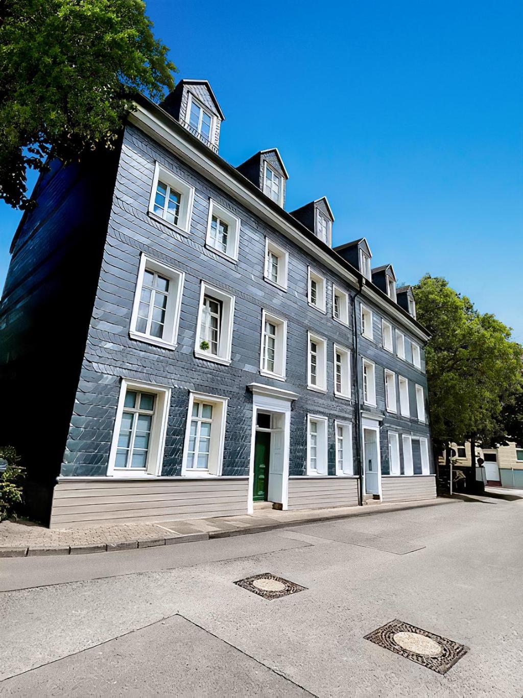 Smart Home - Wuppertal - Perfect For 6 Guests - Central - Netflix - Schwebebahn - Free Parking Zone Eksteriør bilde
